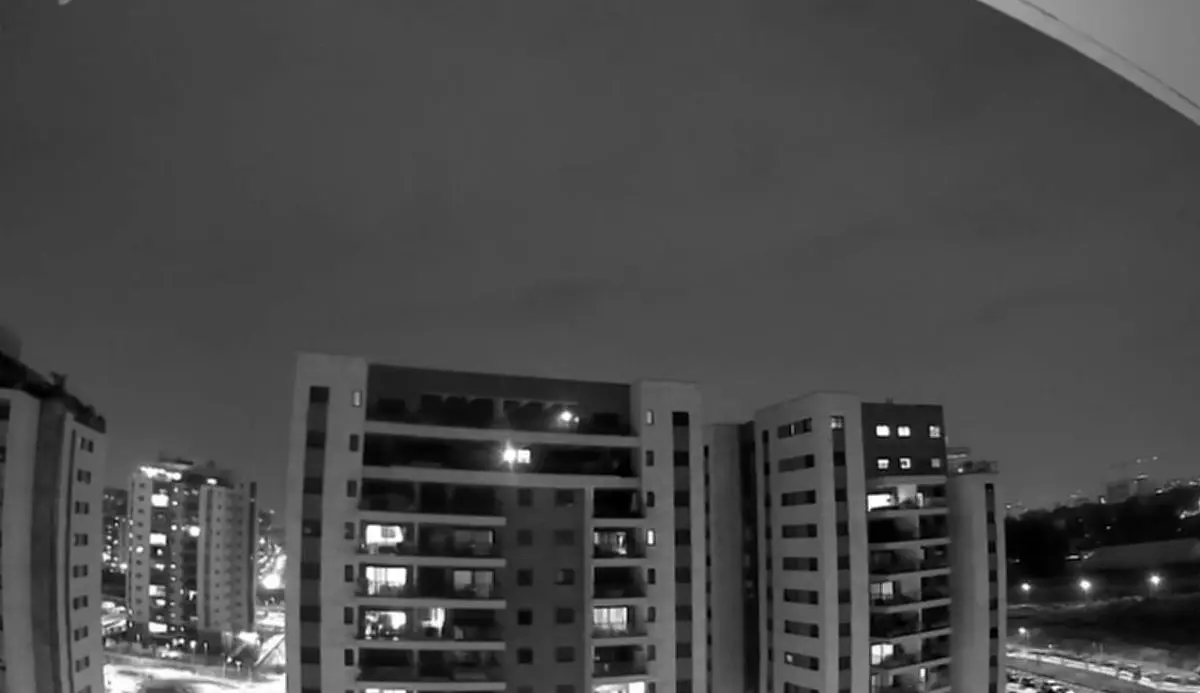 لحظه اصابت موشک ایرانی در تل‌آویو | فیلم