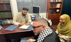 مسلمان شدن فعال مشهور آمریکایی و همسرش در اولین روز ماه رمضان/ ویدئو