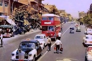 فرح هم معترض ترافیک اول مهر خیابانهای تهران بود