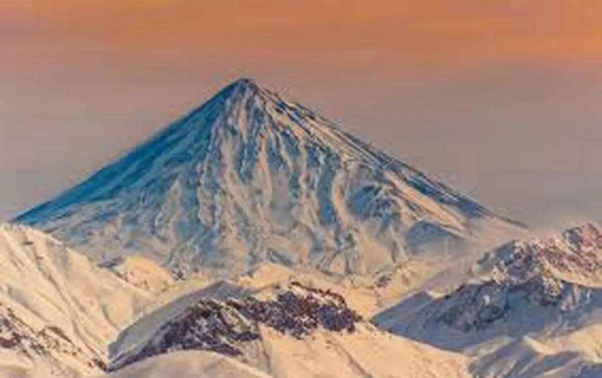 سرمای قطبی در قلب ایران؛ ثبت دمای منفی ۵۳ در دماوند