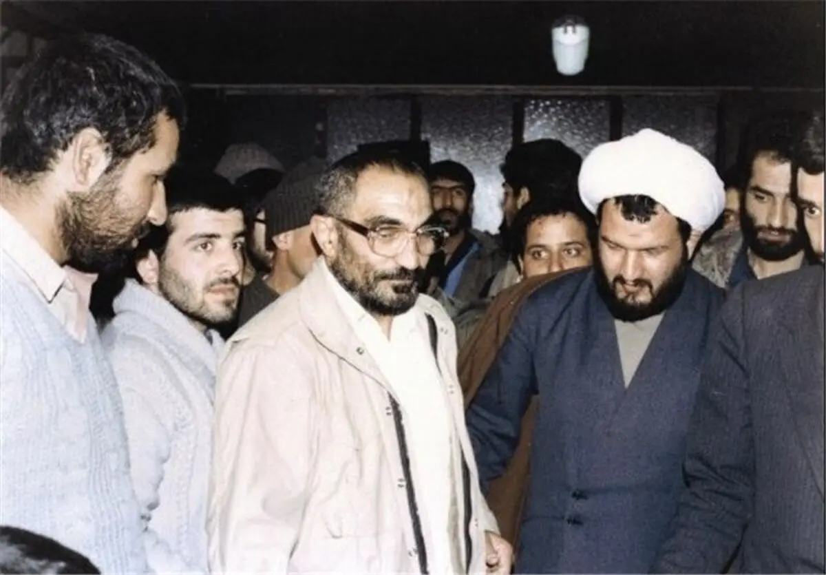 بازتاب ترور نافرجام علی رازینی رئیس کل دادگستری تهران تا دیدار رهبر انقلاب با وی در بیمارستان 