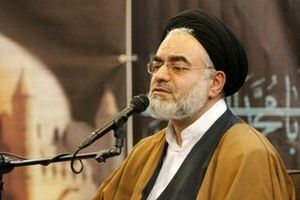 امام جمعه اصفهان: بی حجابی و بی عفتی نشانه کم حیایی است