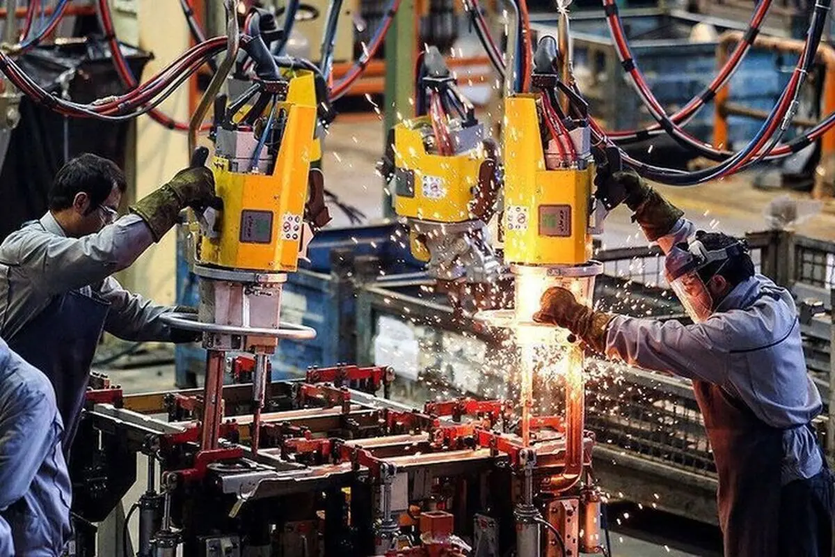فروش دارایی ها برای پرداخت حقوق کارگران/ اثری از بسته ۷۰۰ همتی حمایت از تولید نیست