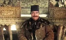 سفر به تاریخ؛ گروه موسیقی در میدان توپخانه در مراسم «تشییع جنازه ناصرالدین شاه» 
