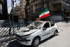 رانندگی در شرایط حمله هوایی؛ توقف کنیم یا فرار؟