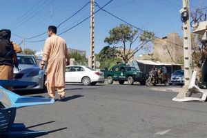۷ شهید در پی حمله به نمازگزاران در هرات افغانستان

