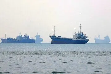 فاکس نیوز مدعی حمله پهپادی و موشکی ایران به کشتی آمریکایی شد