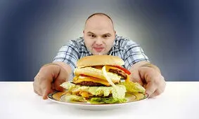  ۶ ماده غذایی برای جلوگیری از اشتهای بیش از حد/ اینفوگرافی