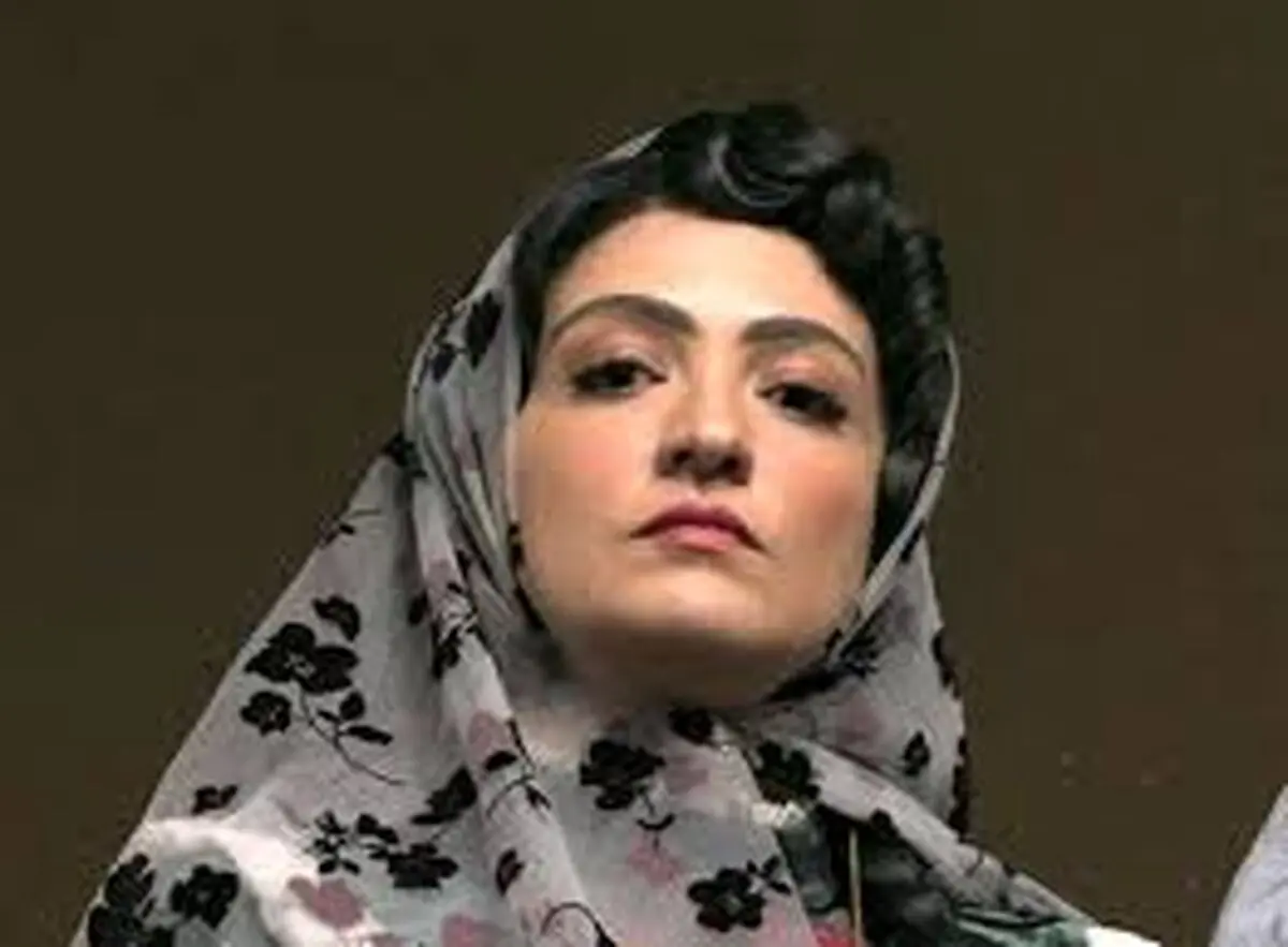 خوابیدن با نمک خواهر بزرگ محبوبه در بامداد خمار/ ویدئو