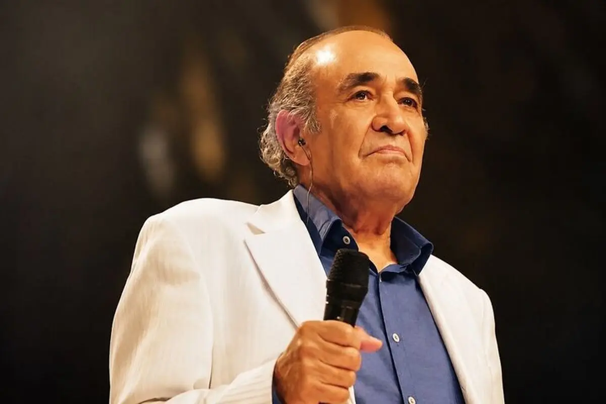 تصویری از سنگ مزار «ایرج»
