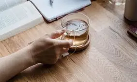 کدام مواد غذایی حاوی مواد شیمیایی ماندگارند؟