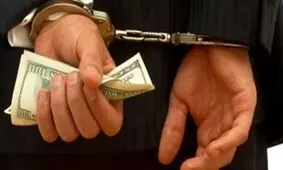 سرقت هالیوودی از خانه‌های امن صرافی‌های تهران/ دزدان معادل ۸۰ میلیارد تومان ارز غارت کردند

