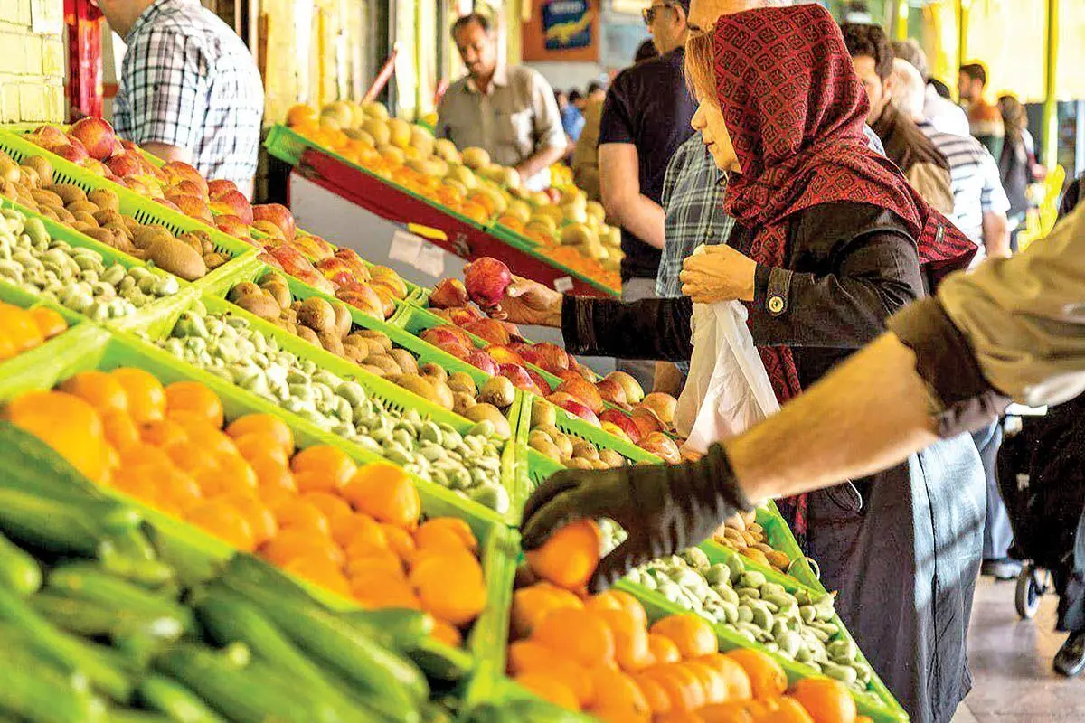 اقدام جالب یک میوه‌فروش در فروش محصولاتش با قیمت خرید