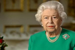 ۱۵ لحظه مهم از زندگی ملکه الیزابت دوم