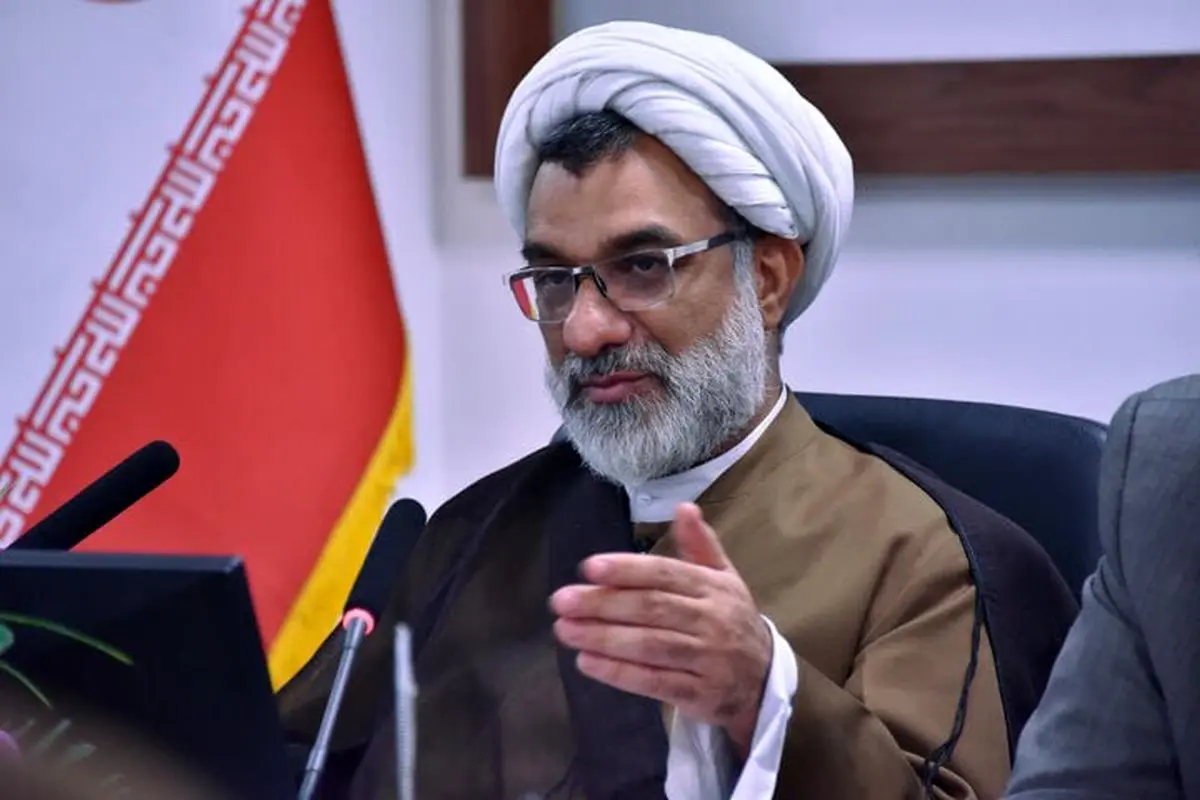 صدور گواهینامه موتورسیکلت برای زنان نیازمند پاسخ حقوقدانان و مجلس/ برخی با بی حجابی، بدحجابی، با پوشش بد، سوار موتور می‌شوند؛ این نوع رفتارها خلاف شرع است/ اگر موازین شرعی رعایت شود مغایرتی با بسیاری از فتواهای فقهای شرعی ندارد