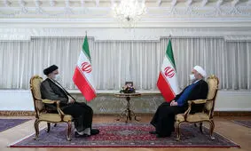 هر روز که می گذرد رئیسی بیشتر آبروی روحانی را احیا می کند