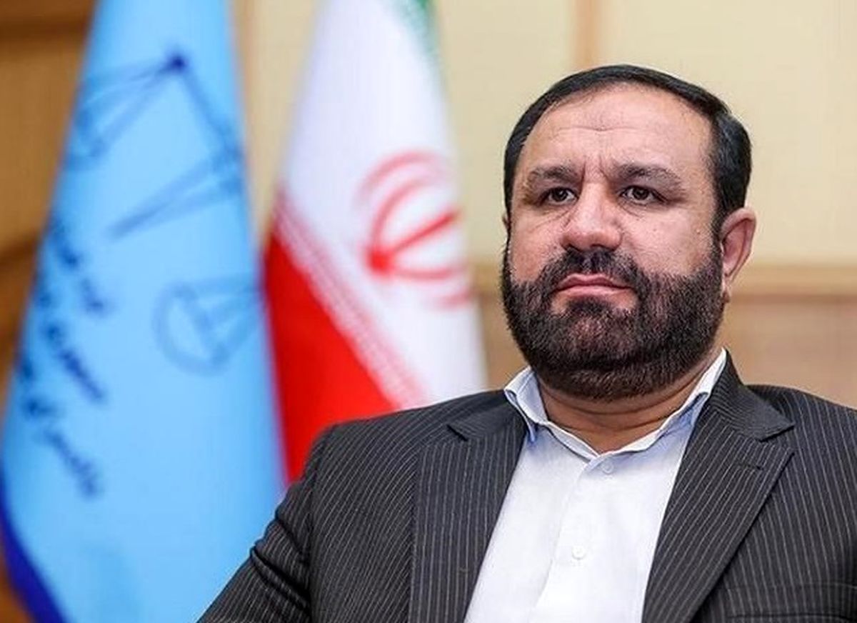 واکنش دادستان تهران به اظهارات وزیر اقتصاد درخصوص فرار‌ مالیاتی به نام کودکان/ اعلام جرم علیه مدیر مسئول روزنامه شرق