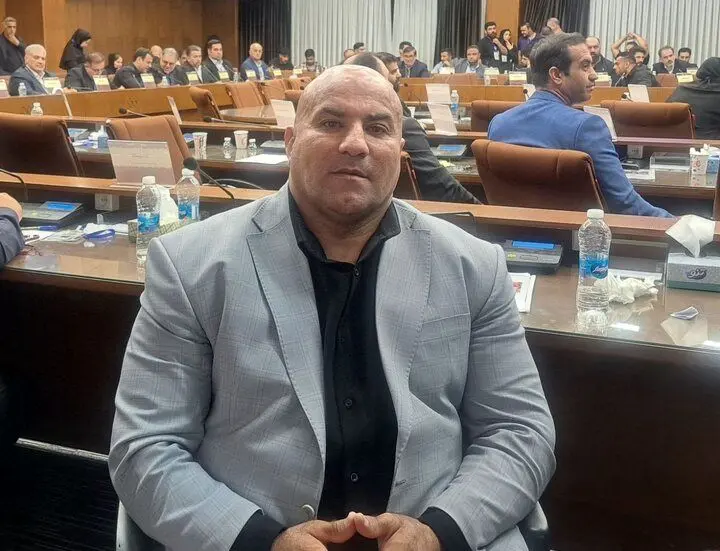 نایب قهرمان اسبق مردان آهنین رئیس فدراسیون بدنسازی شد