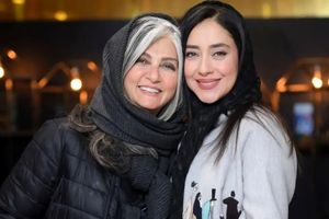 عکس جدید بهاره کیان افشار با رویا جاویدنیا