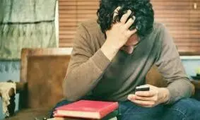 اضطراب پنهان در زندگی روزمره؛ از اخبار تا شبکه های اجتماعی
