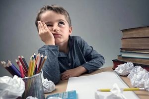 ۳ مرحلۀ کلیدی برای آمادگی والدین و دانش آموزان در فصل امتحانات