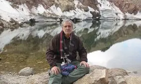 تصاویر پزشکیان پس از صعود به کوه سبلان