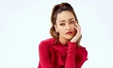 بازیگر و مدل مشهور ترک به حج رفت/ عکس