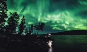 پدیده تماشایی شفق قطبی در آسمان ۴ کشور