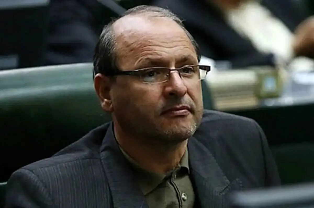 همه نمایندگان مجلس سیم کارت سفید دارند/ رفع فیلترینگ دور نیست