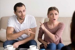 در چه صورت زن می‌تواند غیر از منزل شوهر سکونت کند؟