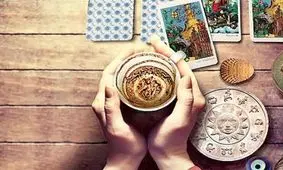 تجارت خرافات؛  فال‌ گیری از کوچه پس کوچه‌ها تا اینستاگرام