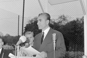 سفر در زمان؛ «ملک الشعرای بهار» در کنار «محمدرضا پهلوی»؛ دهه 20