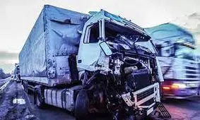 تصادف زنجیره ای 3 کامیون در شوش