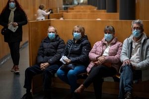 افزایش موارد ابتلا به آنفلوآنزا و کرونا در کشورهای اروپایی