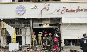 اولین تصاویر از داخل پاساژ قائم مشهد پس از حادثه آتش‌سوزی/ ویدئو