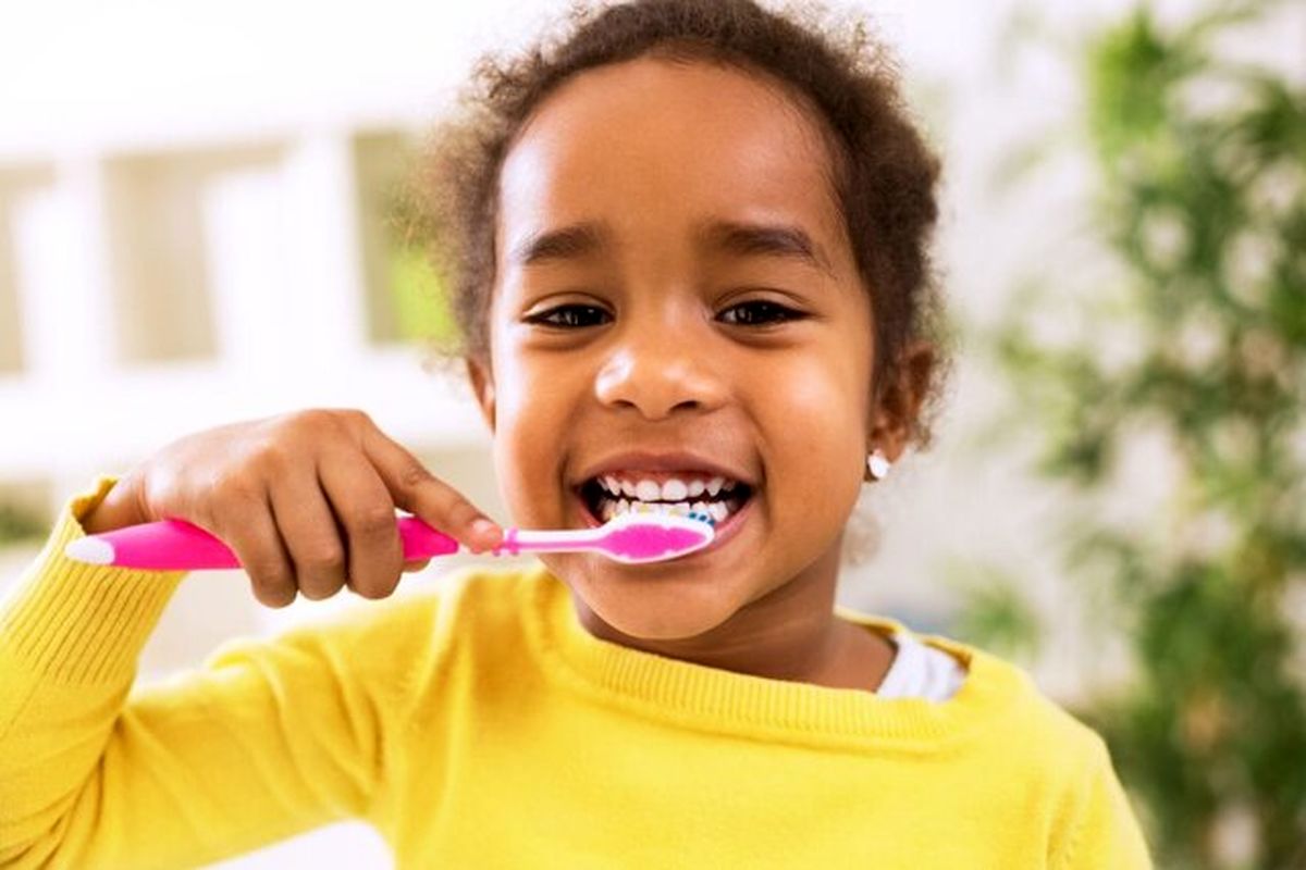 ۳ توصیه برای مراقبت از دندان های کودکان