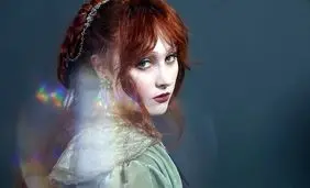 ماکیاولی با دامن؛ کسب قدرت زنان با دلبری | نفوذ با اسلحه مُد