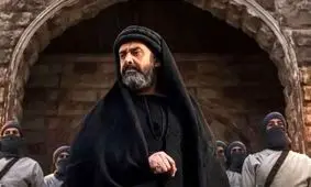 فیلیمو هم سریال «حشاشین» را حذف کرد