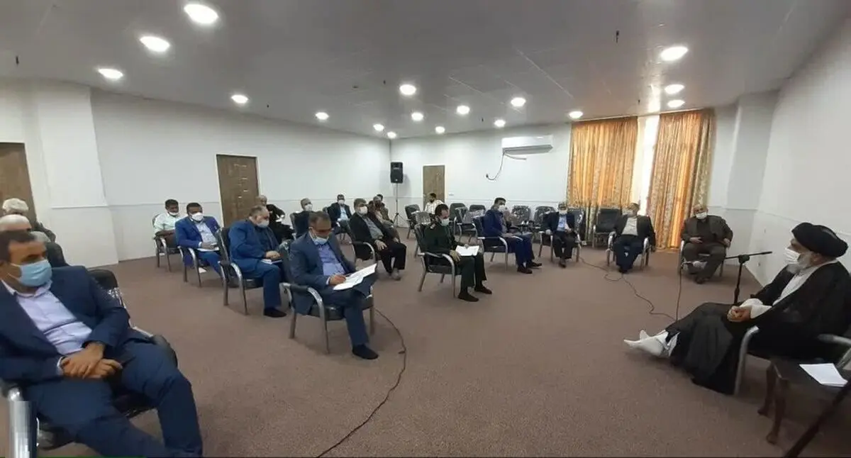 امام جمعه اهواز برای مقابله با گرانی، مدیران و اصناف را به خط کرد