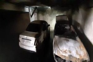 نجات یافتن ۱۰ زن در جریان آتش‌سوزی ساختمانی در «مسعودیه»