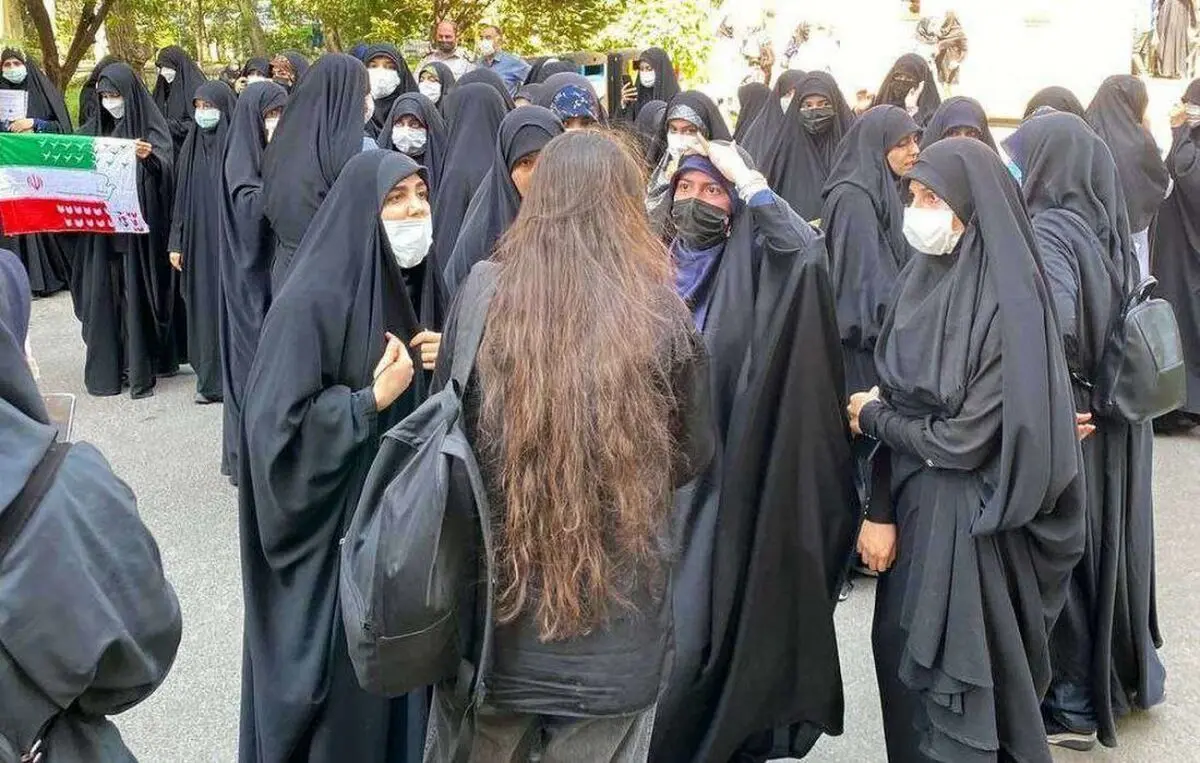  ارسال پیامک‌ کشف حجاب متوقف شده است؟

