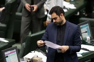 توئیت ثابتی درباره نطق دیروزش و انتشار سند جدید درباره وزیر راه/ عکس

