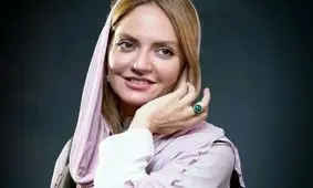 مهناز افشار در تجمع اعتراضی دوسلدورف آلمان