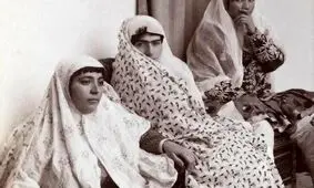 سفر به عصر قاجار؛ از «سه‌چرخه‌سواری ناصرالدین شاه» تا «ژست مظفرالدین شاه با صندلی سلطنتی» 