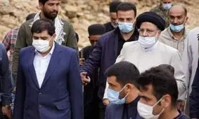 شوخی رئیسی با محافظانش: «شما برید، من هواتون رو دارم»/ ویدئو