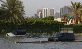  آب‌گرفتگی گسترده در دبی/ ویدئو 