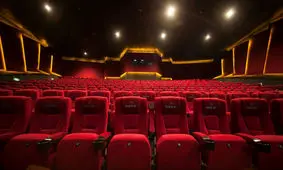 ساخت 131 سالن سینما در 1401