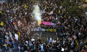 تظاهرات ضددولتی در داخل اسرائیل توسط ایران تأمین مالی می‌شود