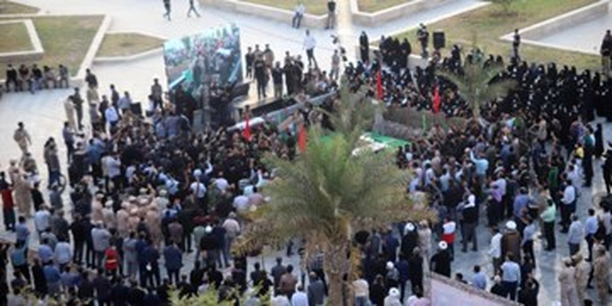 مراسم تشییع و خاکسپاری پیکر شهید گمنام در استانداری هرمزگان