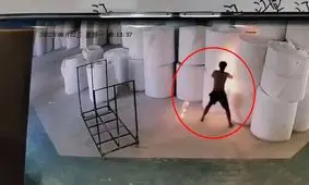  آتش سوزی فقط با یک جرقه فندک/ ویدئو